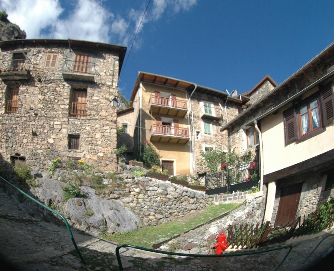 فيلا Gite Montagne Mercantour فالديبلور المظهر الخارجي الصورة